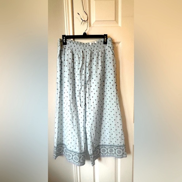 NWT‎ Light Blue Patterned Pants Lightweight Pajama Pants Size Large - Picture 1 of 12